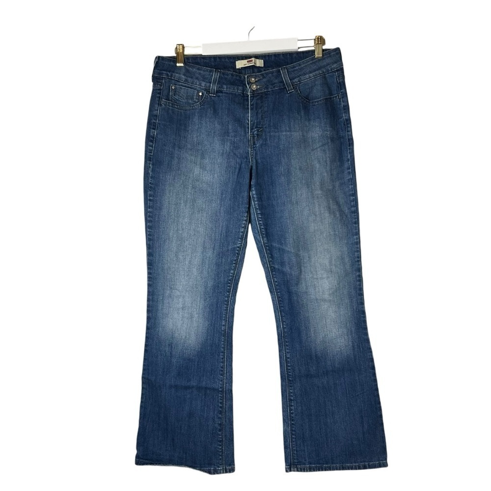 Levi's 526 Slender Bootcut Women’s Size 12 Blue Jeans 34”x29” Denim Mid rise